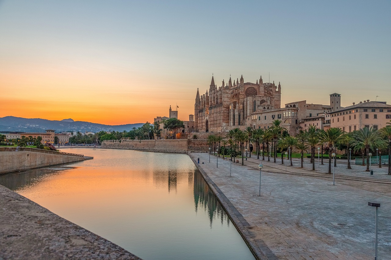 Sunset by Palma Cathedral in Mallorca